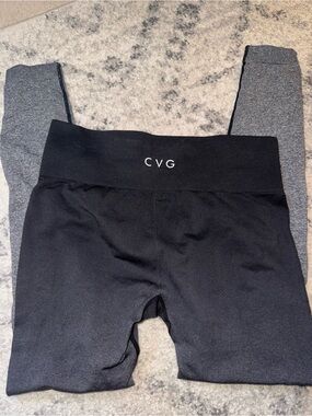 Cvg Black and Gray Two-Tone Active Leggings